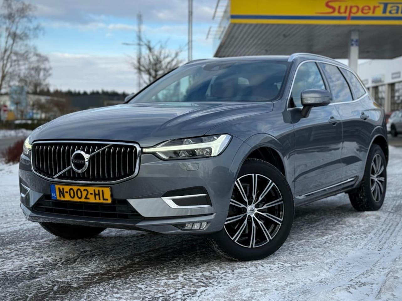 Volvo XC60 - D5 INSCRIPTION LEER TREKHAAK STOEL VENTILATIE - AutoWereld.nl