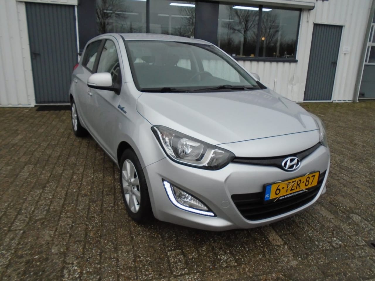 Hyundai i20 - 1.2i i-Deal 1.2I I-DEAL - AutoWereld.nl