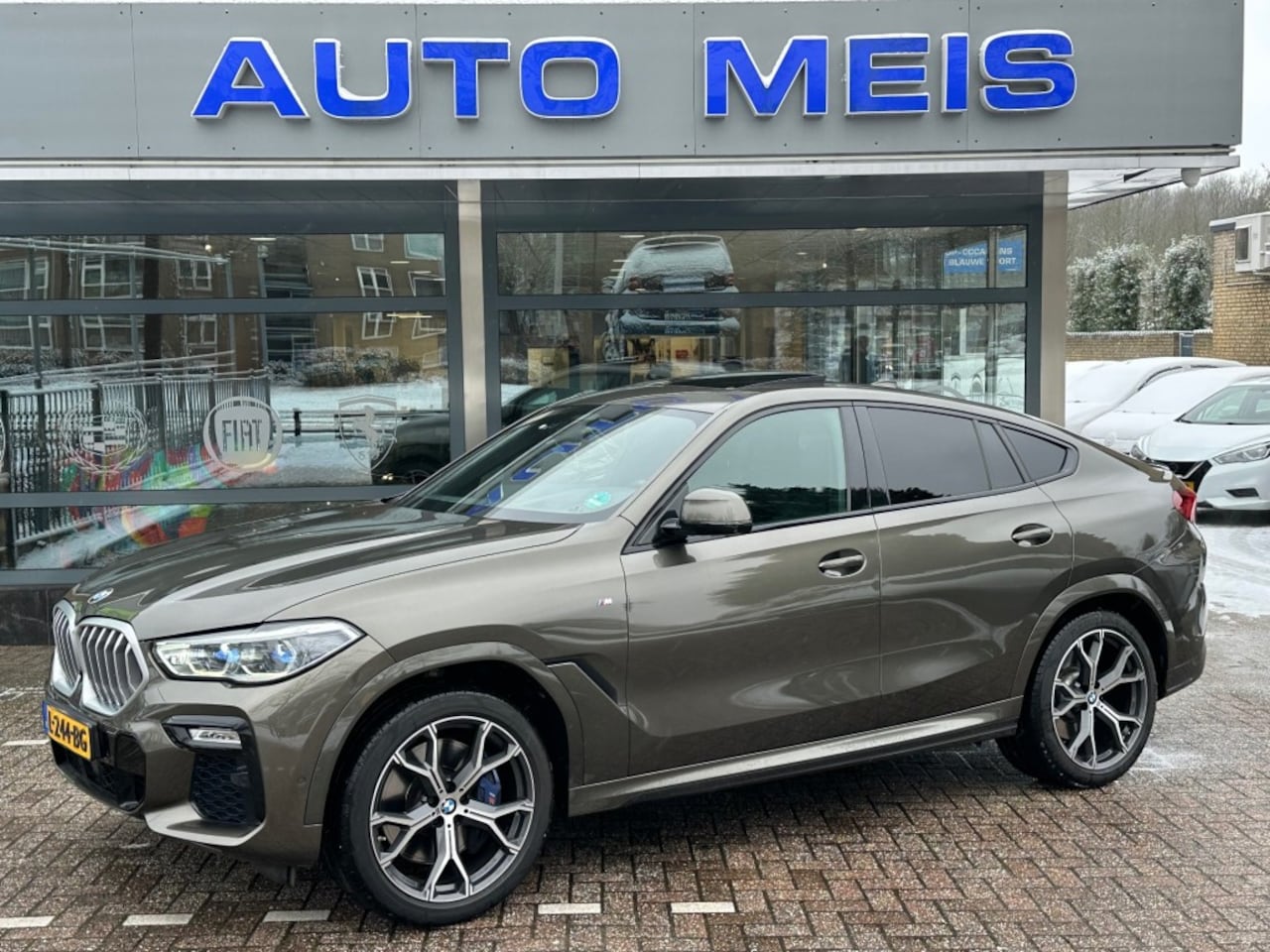 BMW X6 - XDRIVE40I High Executive Panorama Drive Assist Pro Trekhaak - AutoWereld.nl