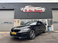 BMW 5-serie - 530E X-DRIVE HIGH EXE. Laser, Pano, Softclose, Individual, HUD, Trekhaak HenK