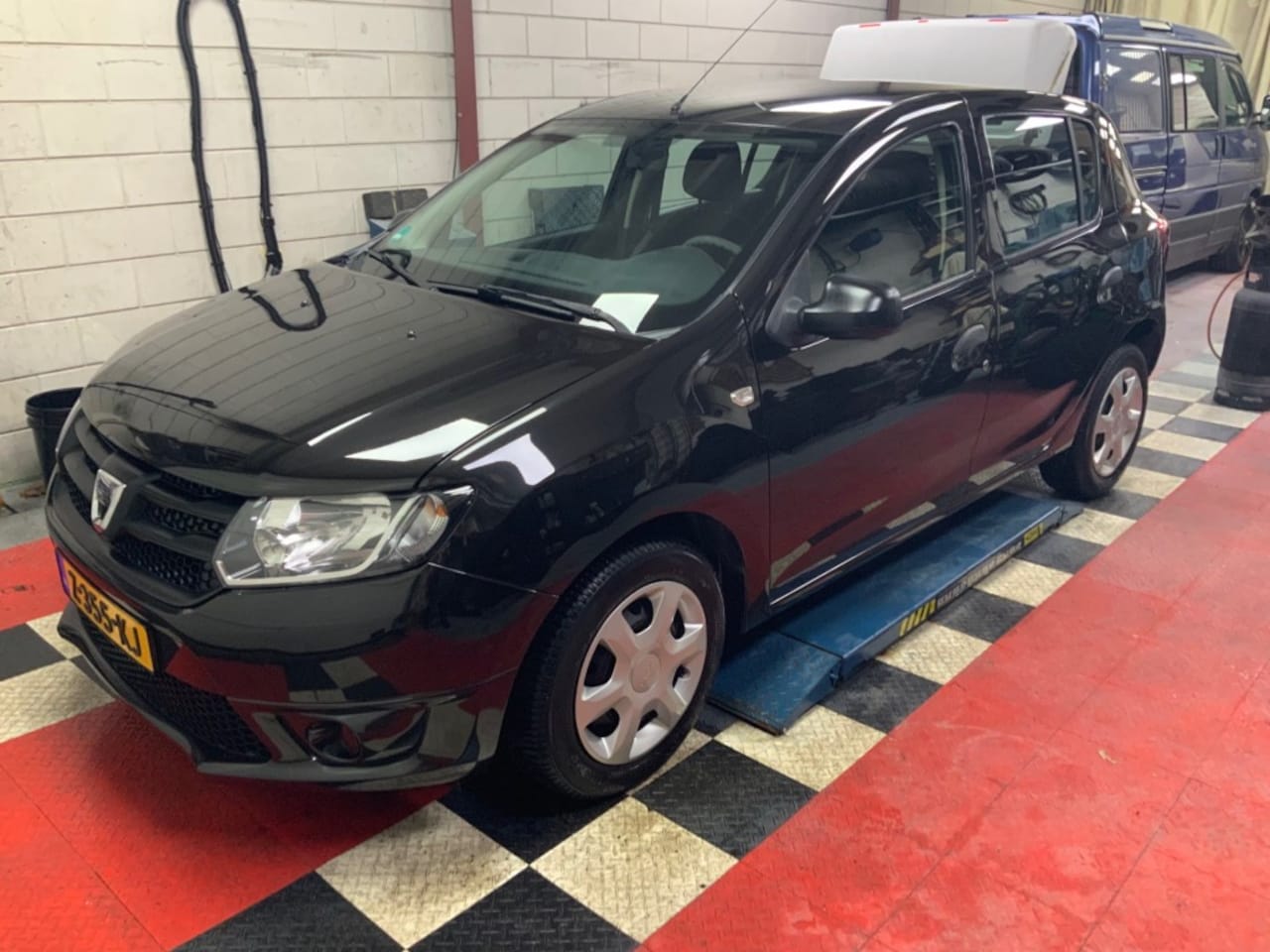 Dacia Sandero - 1.2 16V 1.2 16V - AutoWereld.nl