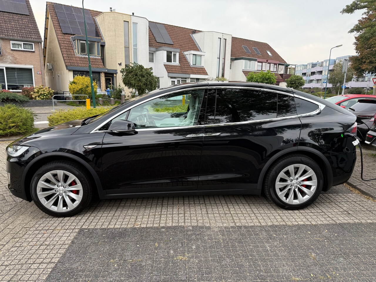 TESLA MOTORS MODEL X