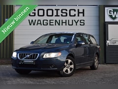 Volvo V70 - 2.5T AUT. 5-Cilinder | Leder | Xenon | Youngtimer |