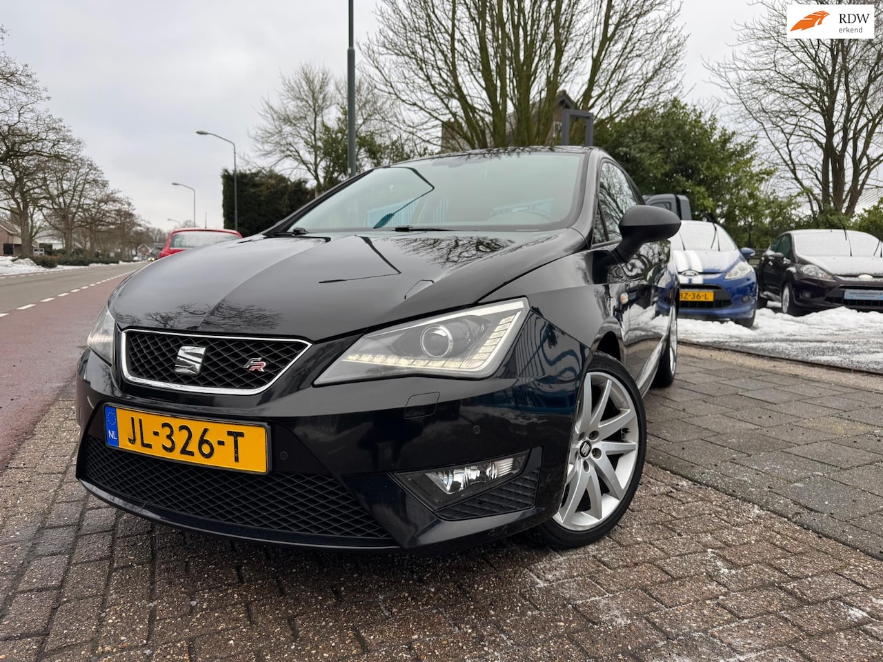 SEAT Ibiza SC - 1.0 EcoTSI FR Clima Elek Pakket Navi Pano Xenon - AutoWereld.nl