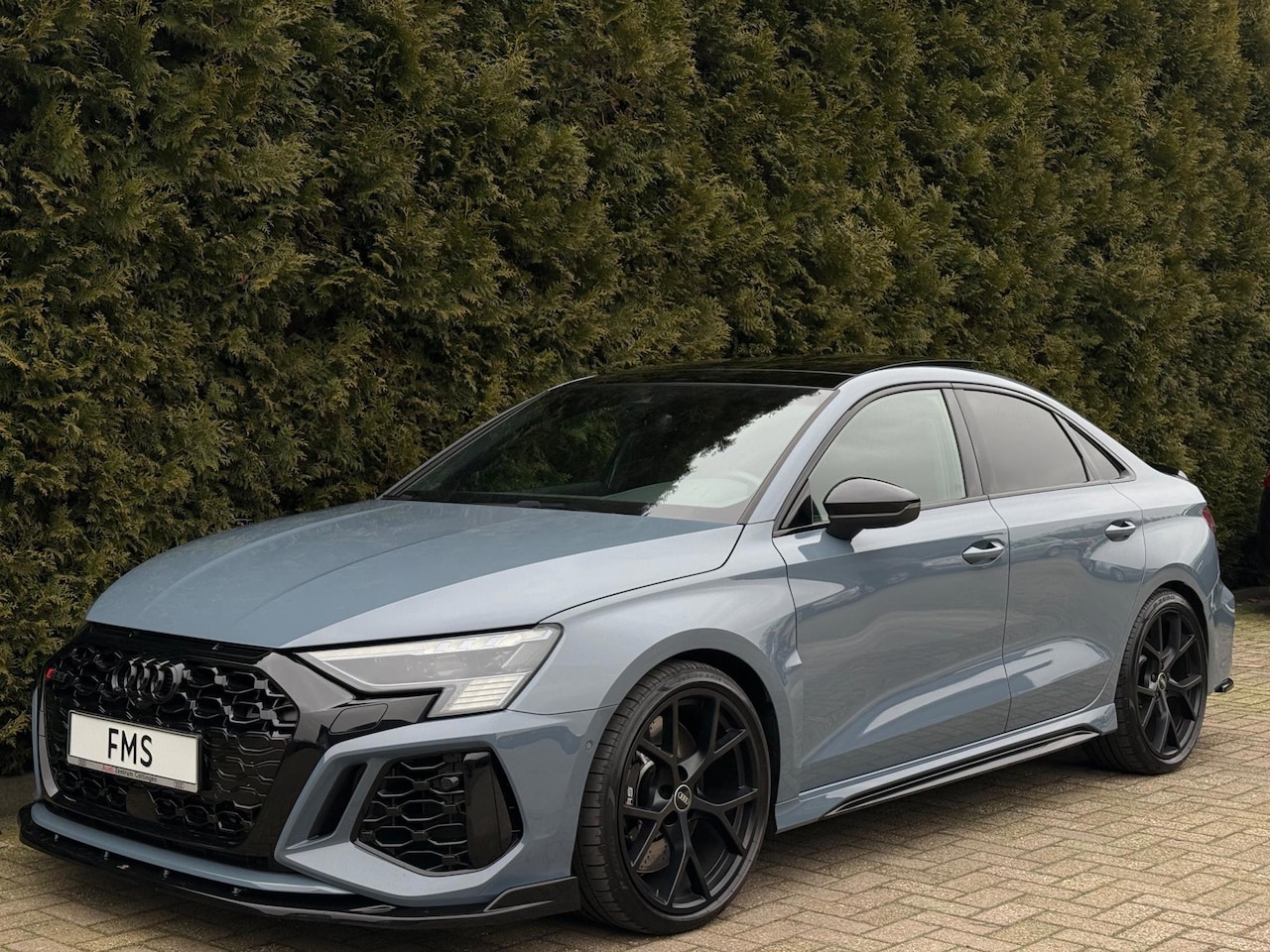 Audi RS3 - Limousine 2.5 TFSI Quattro CarPlay Panorama - AutoWereld.nl