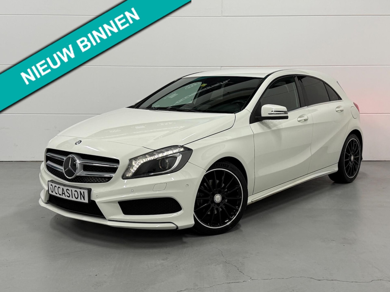 Mercedes-Benz A-klasse - 180 AMG Navi Xenon Cruise Leder Stoelvw 18'' - AutoWereld.nl