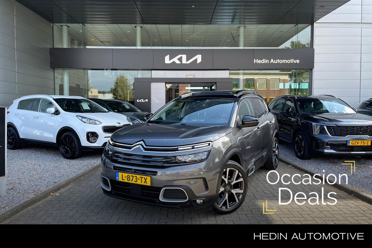 Citroën C5 Aircross - 1.2 PureTech Business Plus Carplay | Stoelverwarming | Panoramisch dak | Park assist | Tr - AutoWereld.nl