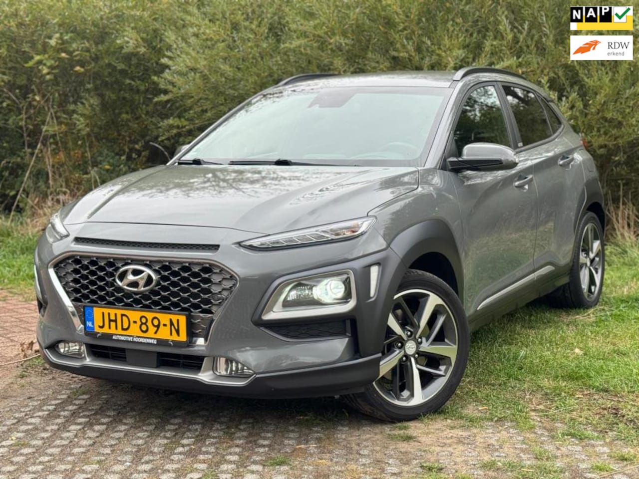 Hyundai Kona - 1.6 T-GDI Premium / VOLLE AUTO !! - AutoWereld.nl
