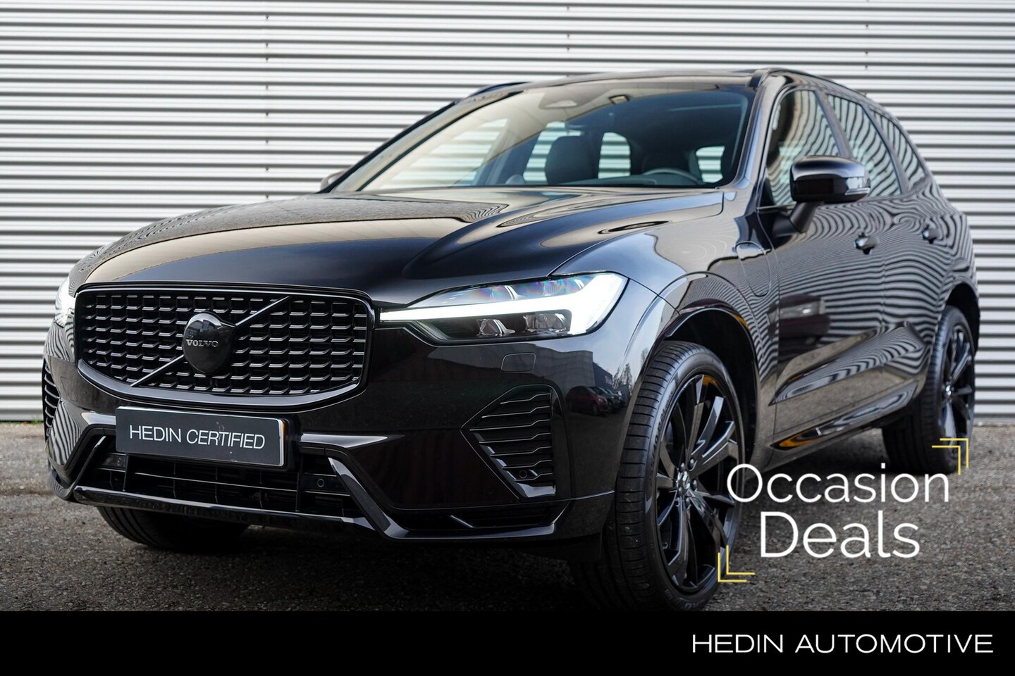 Volvo XC60 - T8 Plug-in hybrid AWD Ultra Black Edition 455pk | Bowers & Wilkins | Head-up-display | Sto - AutoWereld.nl