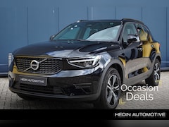 Volvo XC40 - 2.0 B4 Plus Dark | Trekhaak | Pilot Assist | Harman/Kardon | Elektrische stoelen | Park As