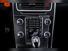 Volvo S60 - 1.5 T3 R-Design | Standkachel | Actieve Bi-Xenon Koplampen | Maxton Design Exterieur | Sto