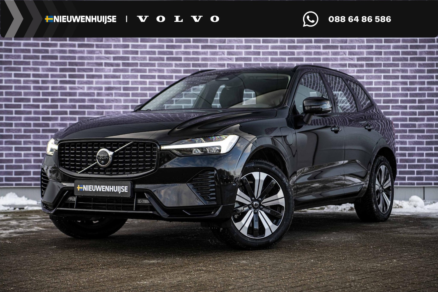 Volvo XC60 - 2.0 T6 Plug-in hybrid AWD Plus Dark | Adaptieve cruise control | Trekhaak | Stoel- en stuu - AutoWereld.nl