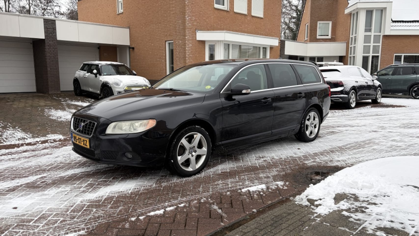 Volvo V70 - 2.5T Summum 2.5T Summum - AutoWereld.nl