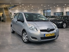 Toyota Yaris - 1.3 VVTi 5D Comfort (bj 2010) AIRCO/TREKHAAK/APK:26-10-2025