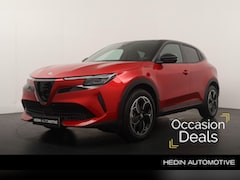 Alfa Romeo Junior - Elettrica Speciale 54 kWh | Pack Techno | Two Tone kleur | Verw. Voorruit | Climate Contro