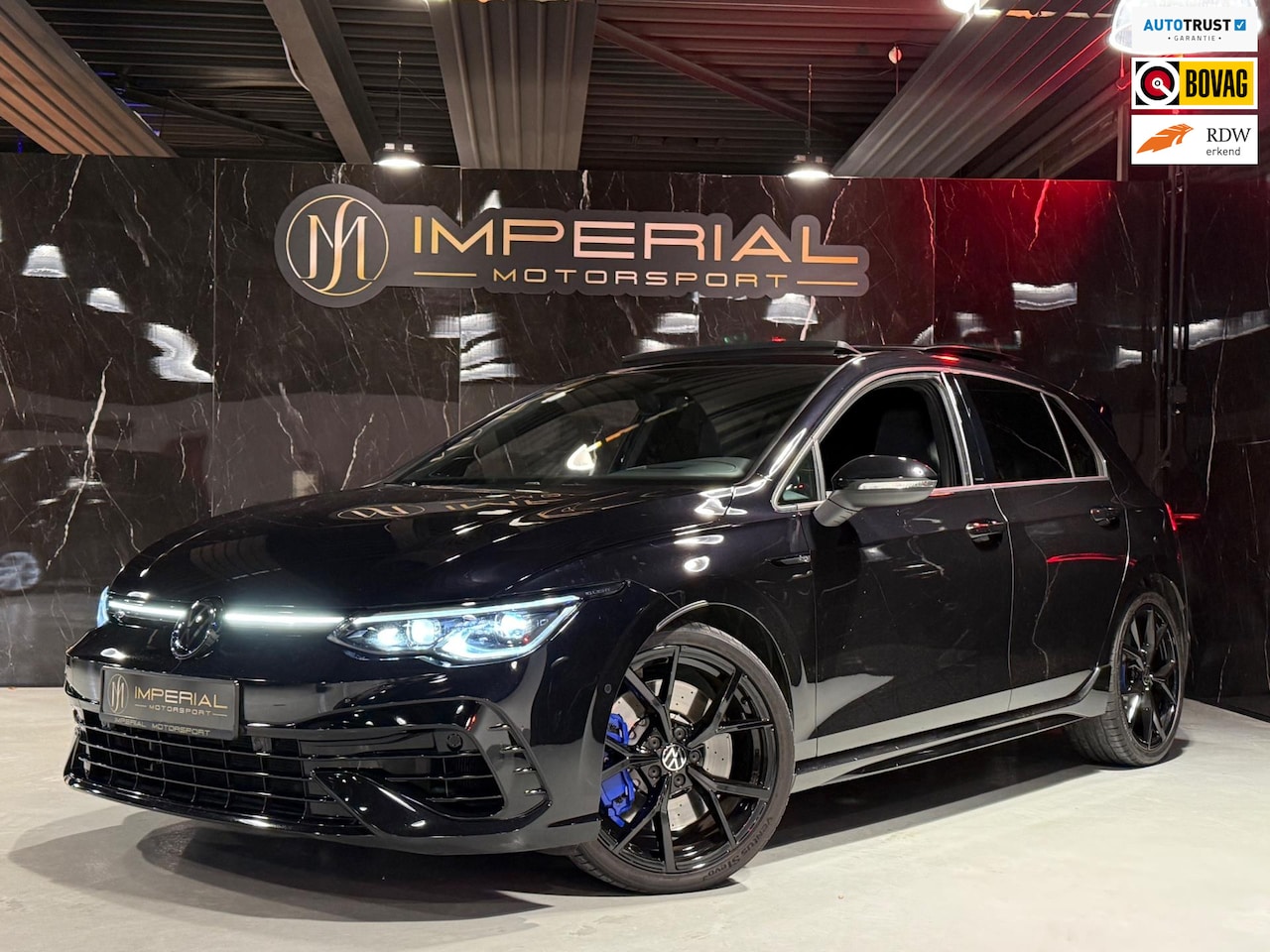 Volkswagen Golf - 2.0 TSI R 4Motion |AKRA|Pano|HUD|HMK|CAM|MEMORY - AutoWereld.nl