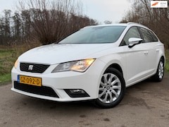 SEAT Leon ST - 1.2 TSI Style / Goed onderhouden / Climate Control / Cruise Control / Lm Velgen / Trekhaak