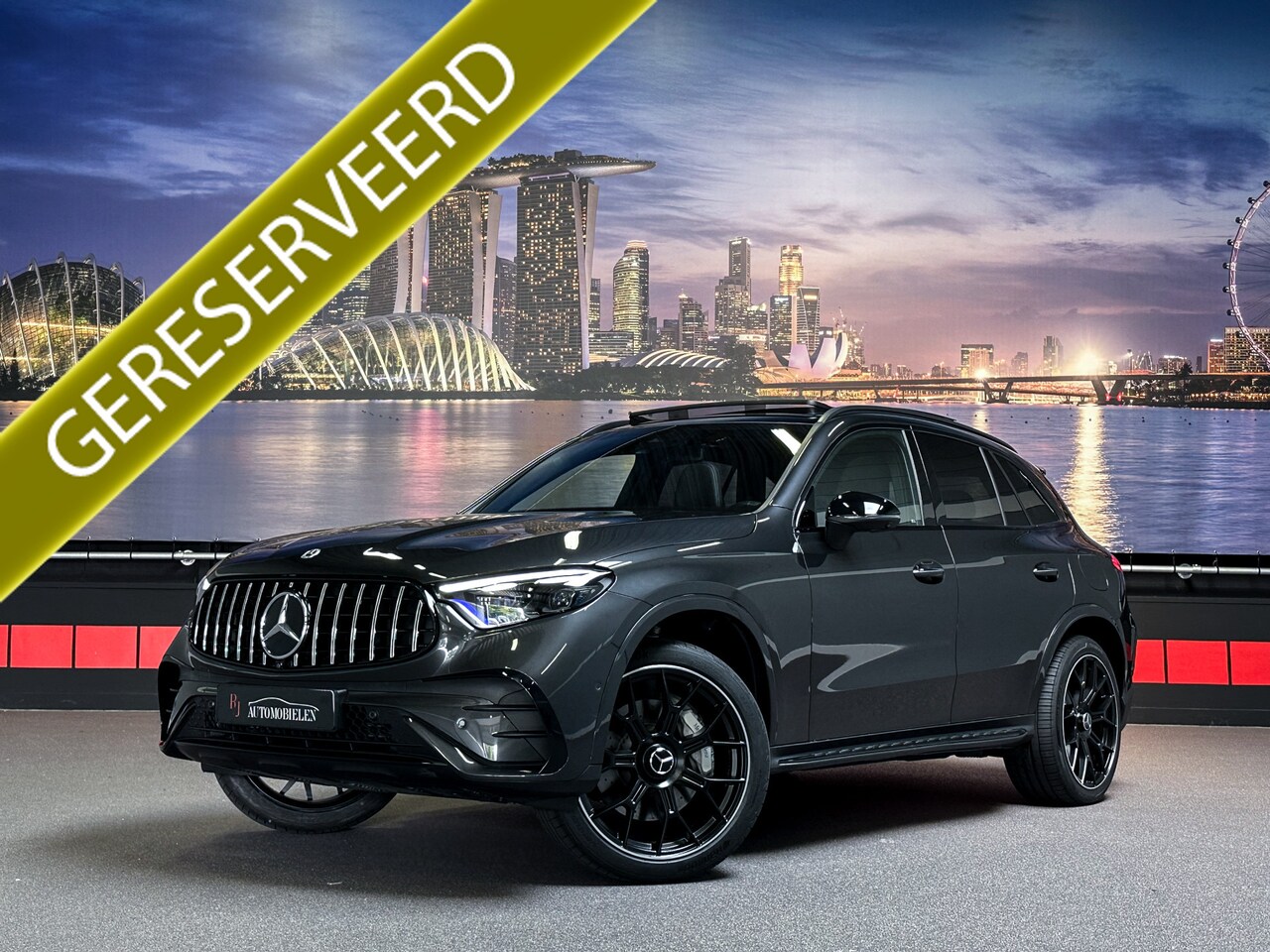 Mercedes-Benz GLC-klasse - 300e 4MATIC AMG NL NAP |HUD|Memory|Leder|Digital|Panorama - AutoWereld.nl