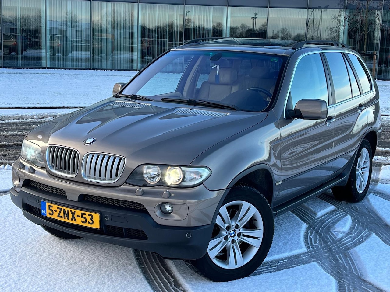 BMW X5 - 4.4i M-PAKKET AUTOMAAT SCHUIFDAK XENON - AutoWereld.nl