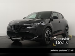 Alfa Romeo Junior - Elettrica Speciale 54 kWh | Sport Pakket | Navigatie | Camera | Stoelverwarming | Apple Ca