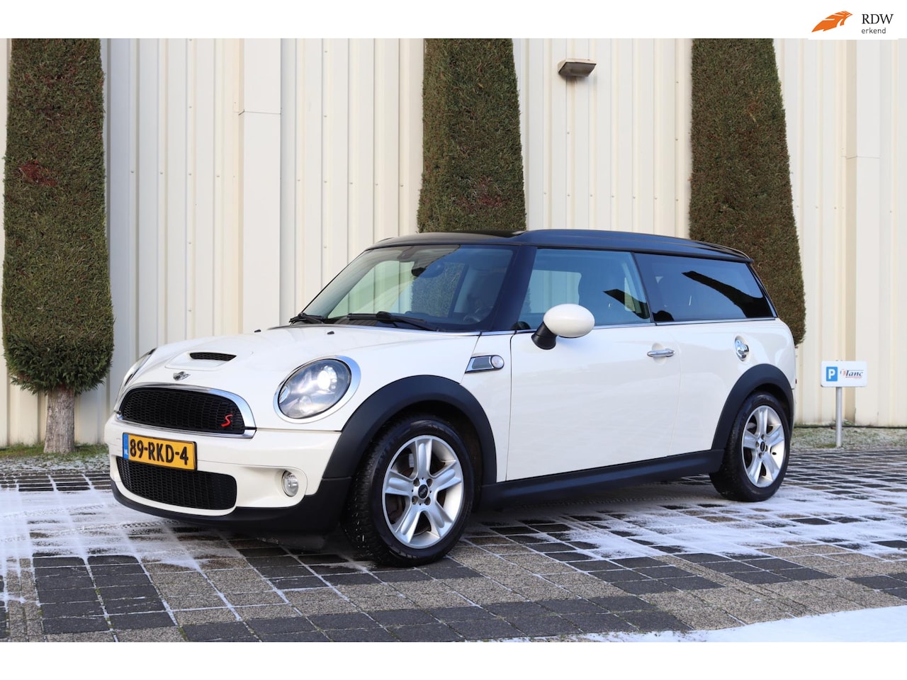 MINI Clubman - Mini 1.6 Cooper S Leder, Pano, Xenon, LMV, PDC - AutoWereld.nl