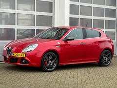 Alfa Romeo Giulietta - 1.7 TBI 241Pk Quadrifoglio Verde Aut. Xenon Navi Pdc