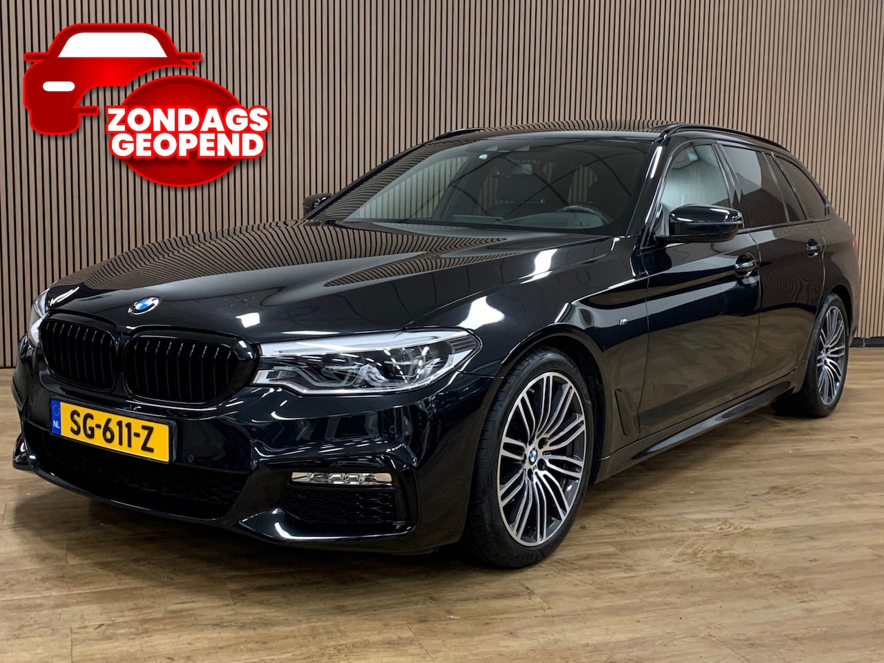 BMW 5-serie Touring - 520i High Executive|HeadUp Display|Open/Panoramadak| - AutoWereld.nl
