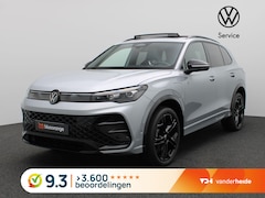 Volkswagen Tiguan - 1.5 eHybrid R-Line Business 204PK DSG Pano-Schuifdak, Black Style, Trekhaak, 20" LM Velgen