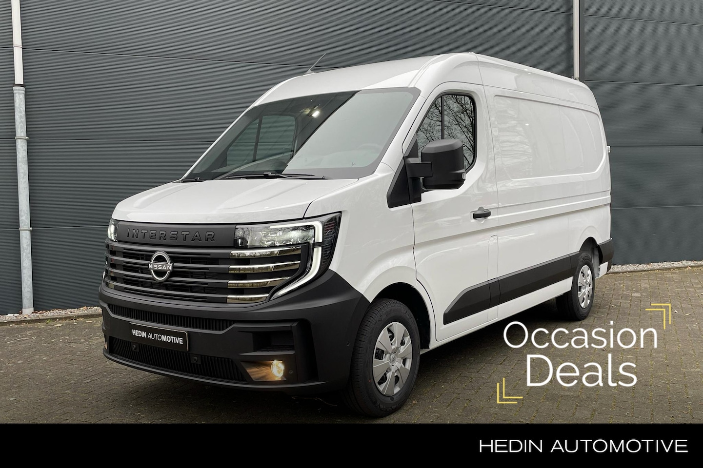 Nissan Interstar-e - L2H2 Limited 87 kWh Trekhaak | Camera | Cruise Control | Apple Carplay | Stoelverwarming - AutoWereld.nl