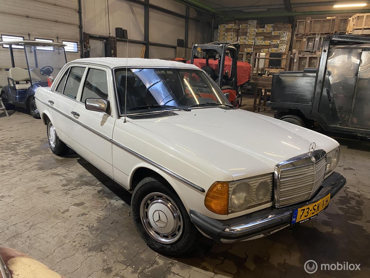 Mercedes-Benz 280 - 200-280 200 - AutoWereld.nl