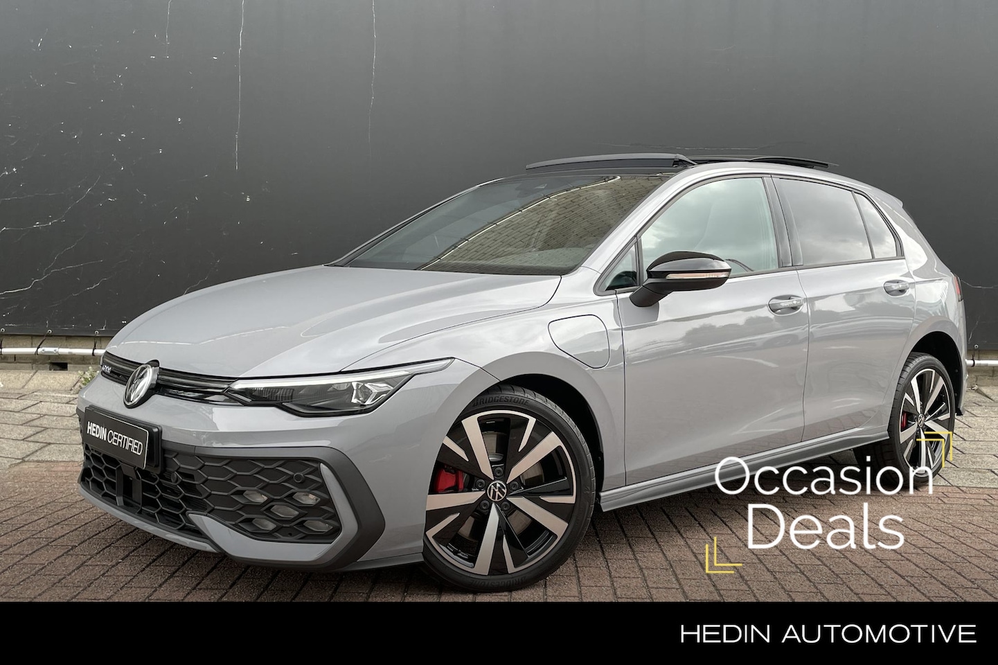 Volkswagen Golf - 1.5 eHybrid GTE | Panorama-dak | Carplay | Winterpakket | - AutoWereld.nl