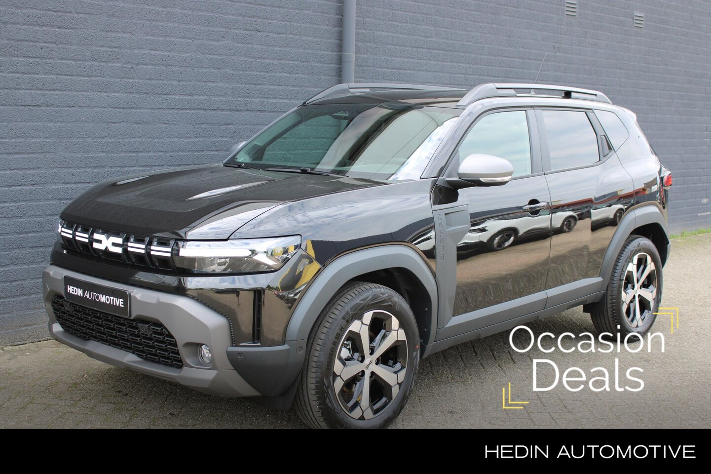 Dacia Duster - 1.6 Hybrid 140 Journey Pack Verwarming + Pack Parking - AutoWereld.nl