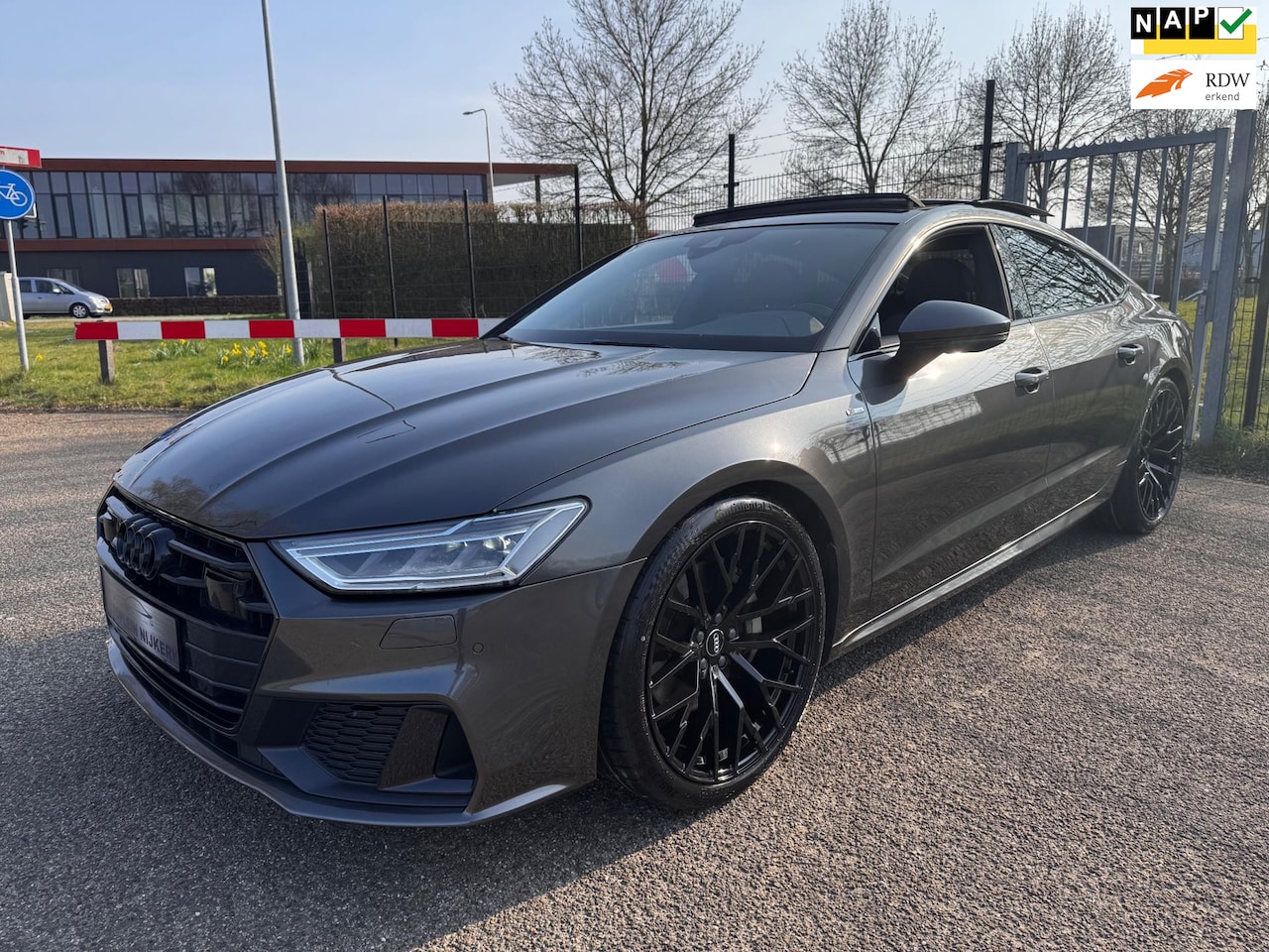 Audi A7 Sportback - 50 TDI quattro S-Line Pano 21 inch Matrix Black Optic - AutoWereld.nl