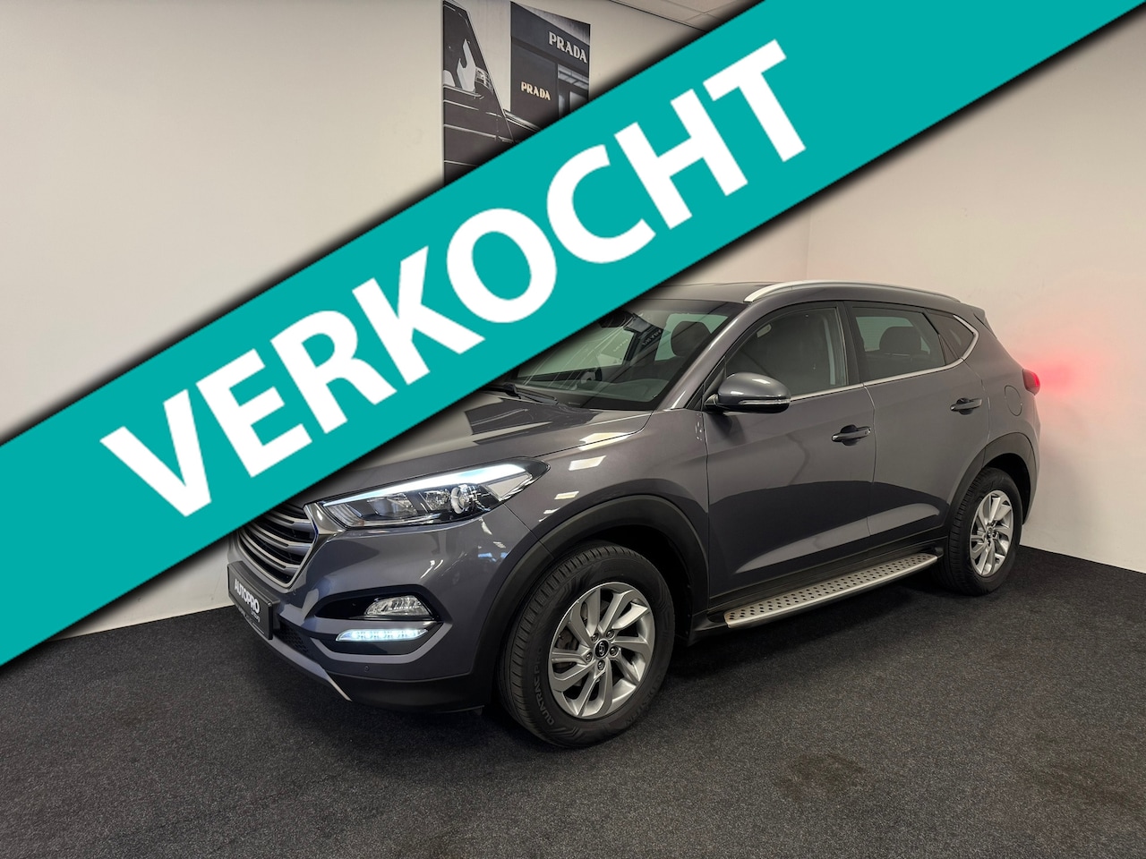 Hyundai Tucson - 1.6 GDi Premium // Leder // Keyless // Lane - AutoWereld.nl
