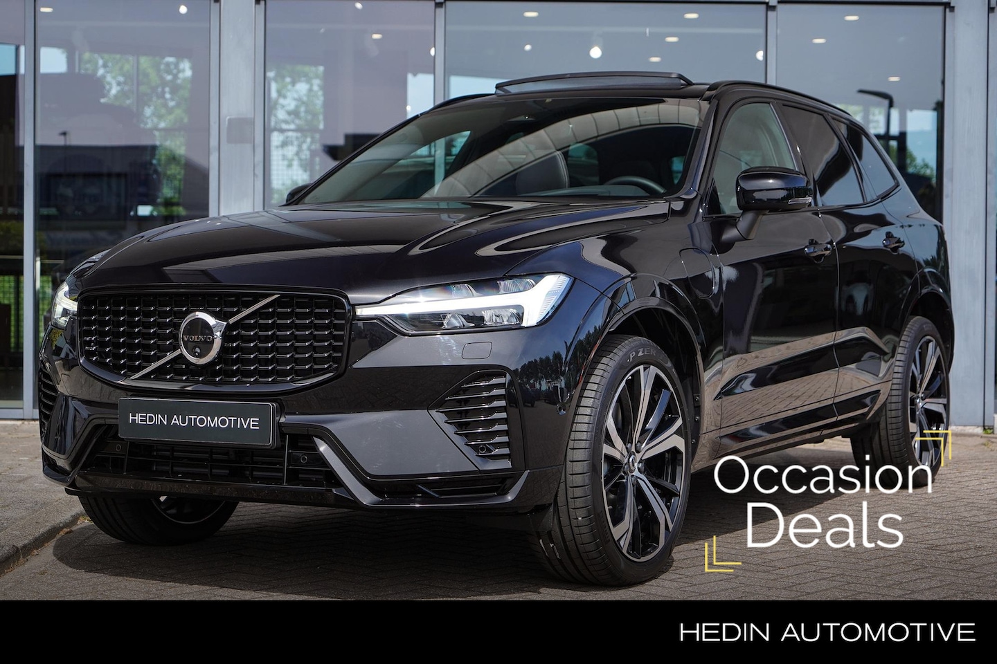 Volvo XC60 - 2.0 T6 Plug-in hybrid AWD Ultra Dark Long Range | Power Seats | Panorama Dak Elektrisch | - AutoWereld.nl