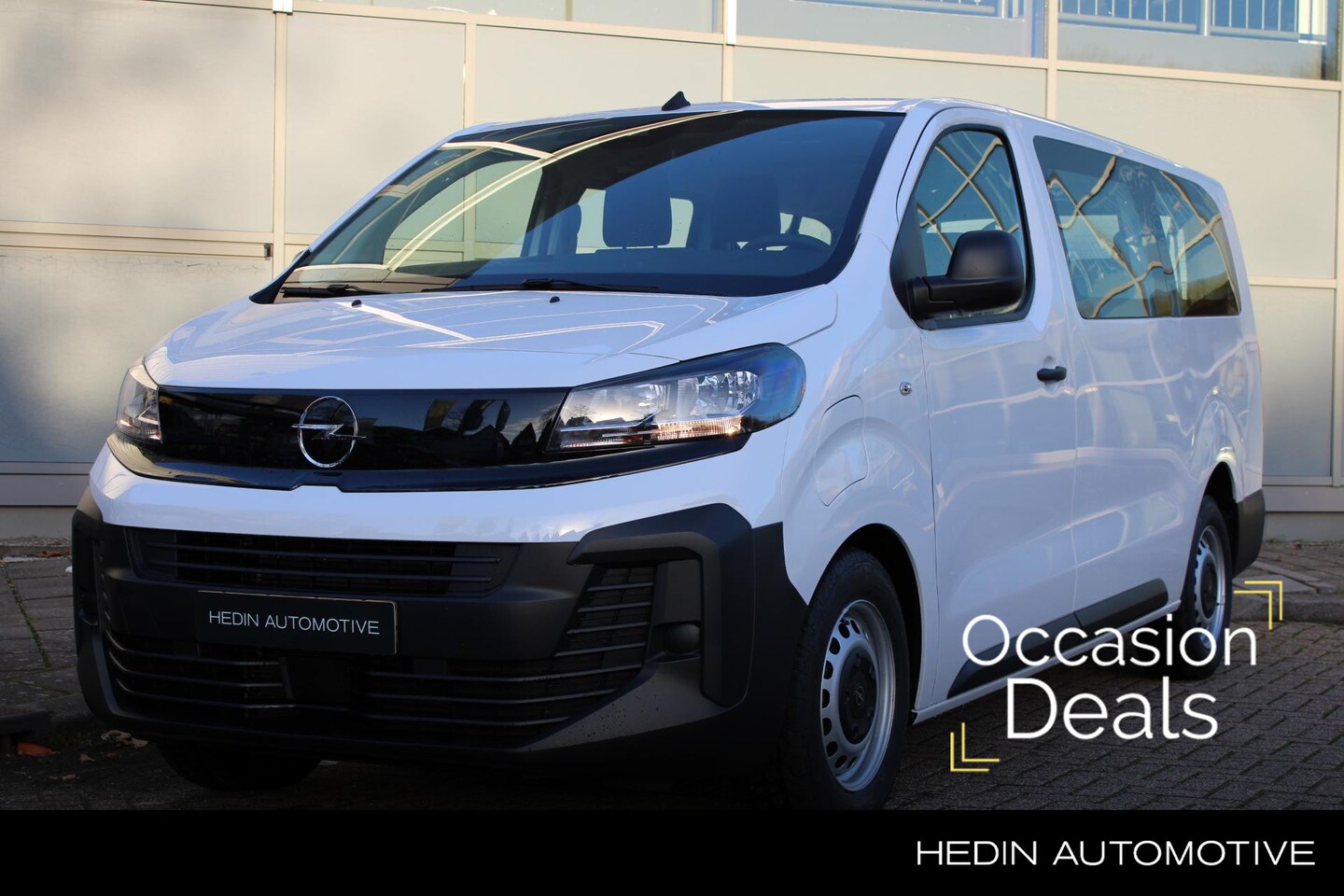 Opel Vivaro Combi Electric - L3 75 kWh | 9 Persoons | 11KW Lader | Cruise Control | Airco | Parkeersensor Achter - AutoWereld.nl