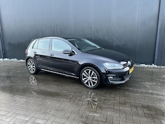 Volkswagen Golf - 1.4 TSI Highline