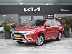 Mitsubishi Outlander - 2.4 PHEV Intense+ | Trekhaak | Stuur + Stoelverwarming | Cruise Control | Keyless entry |