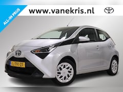 Toyota Aygo - 1.0 VVT-i X-Play, Apple Carplay/Android auto, Airco, Parkeercamera