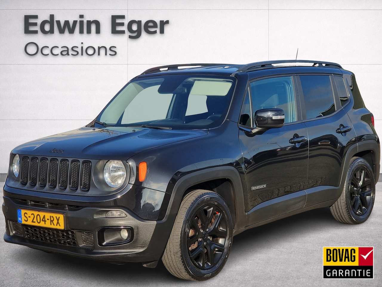 Jeep Renegade - 1.6 E-Torq Black Line | Navi | - AutoWereld.nl