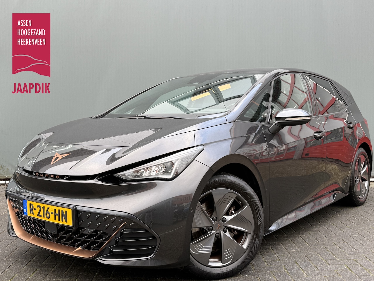 CUPRA Born - BWJ 2022 62 KWh Business Plus 204 PK FULL LED | CARPLAY + ANDROID | CAMERA | SPORTSTOELEN - AutoWereld.nl