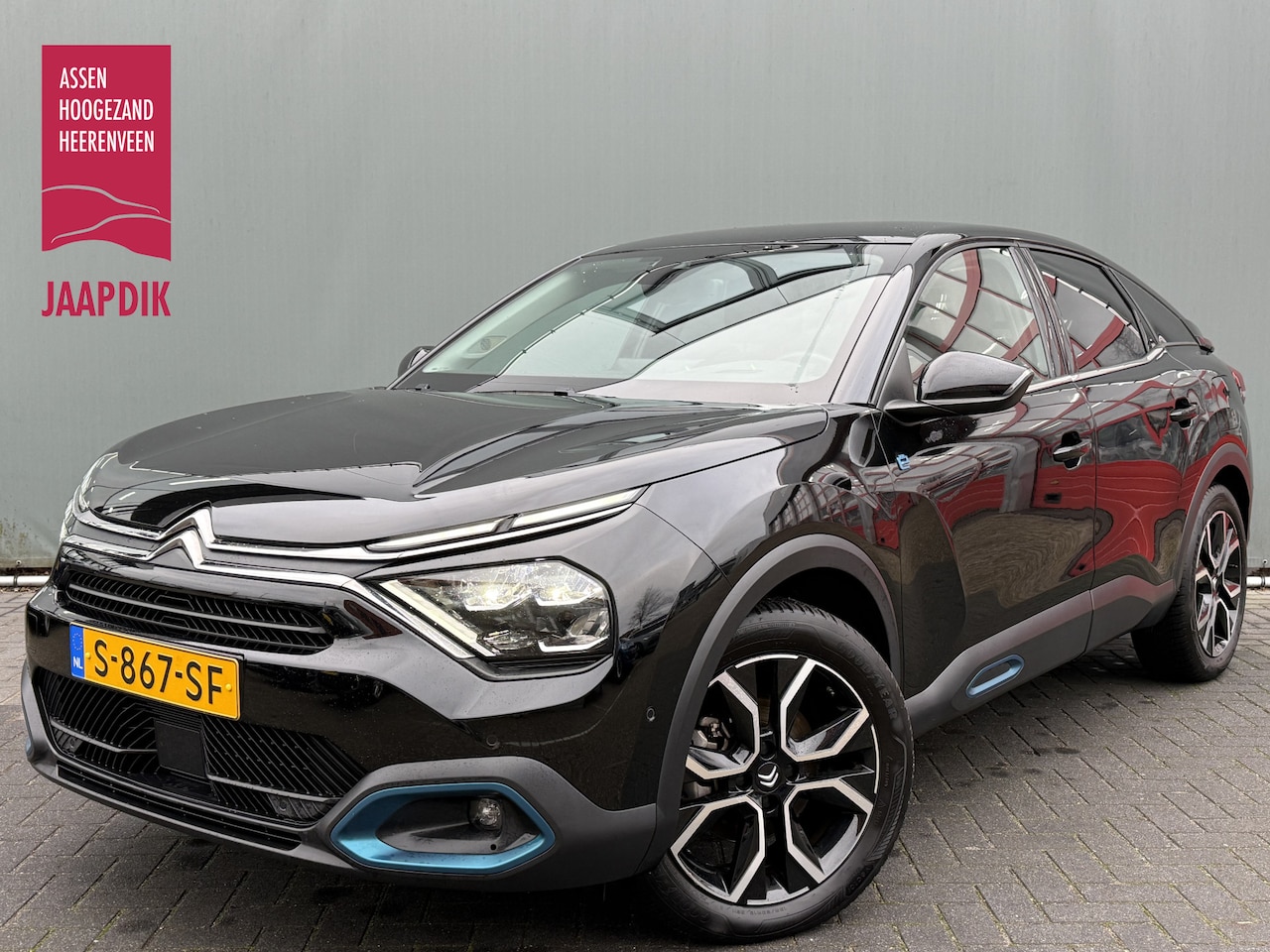 Citroën Ë-C4 - BJR 2023 Shine Pack Business 136 PK 50 kWh STOELVERWARMING | CAMERA | CLIMA | LEDER - AutoWereld.nl