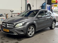 Mercedes-Benz GLA-Klasse - 250 4Matic - PANO - TREKHAAK - LEDER