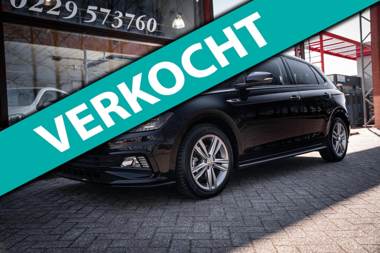 Volkswagen Polo - R-line 1.5 TSI Highline Business R | Automaat | parkeer hulp | Cruise control | App-Connec - AutoWereld.nl