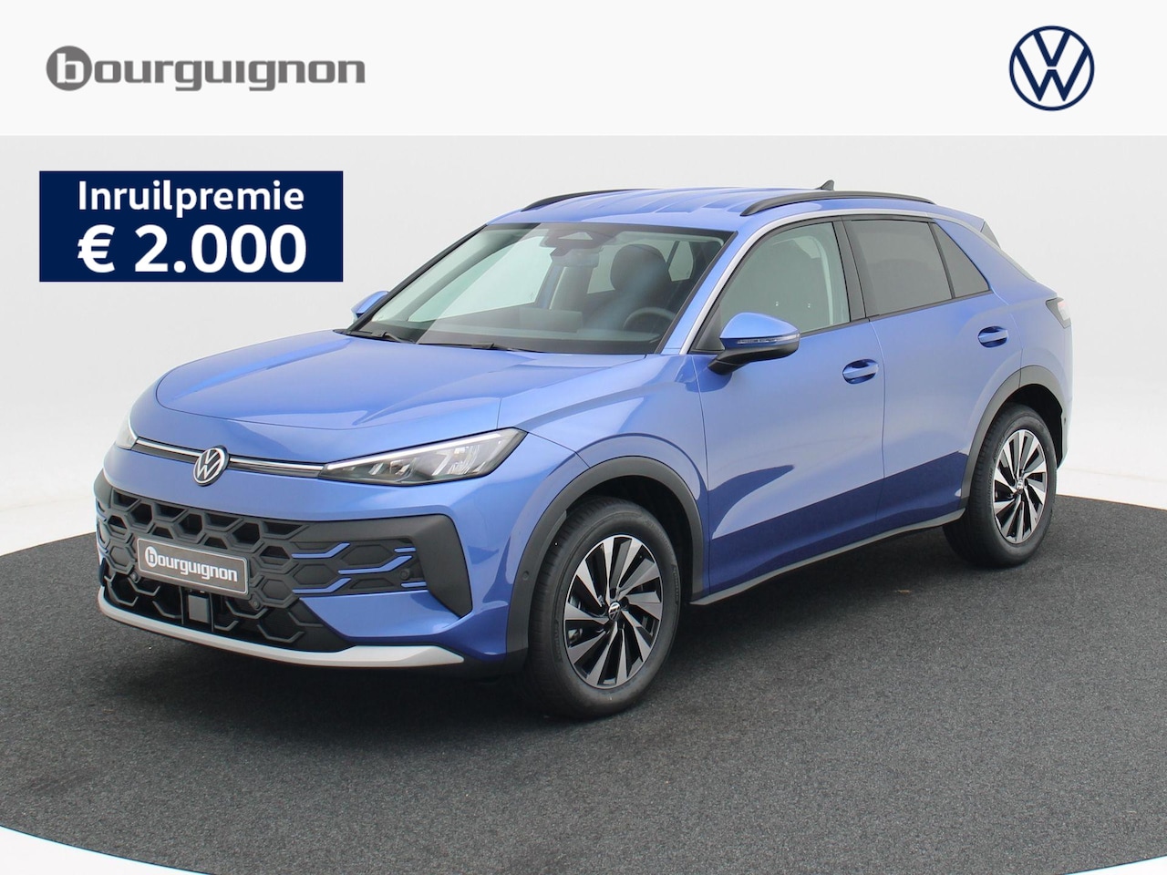 Volkswagen T-Roc - Life First Edition 1.5 eTSI 116 PK | Trekhaak  | Camera | Stoel- & Stuurverwarming | Carpl - AutoWereld.nl