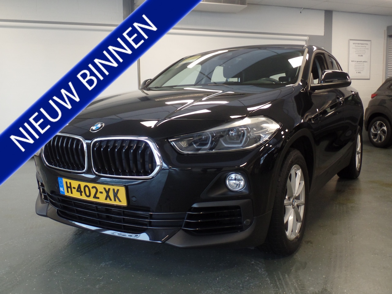 BMW X2 - sDrive18i Executive Edition Navigatie, Achteruitrijcamera, Head up display, Elek achterkle - AutoWereld.nl