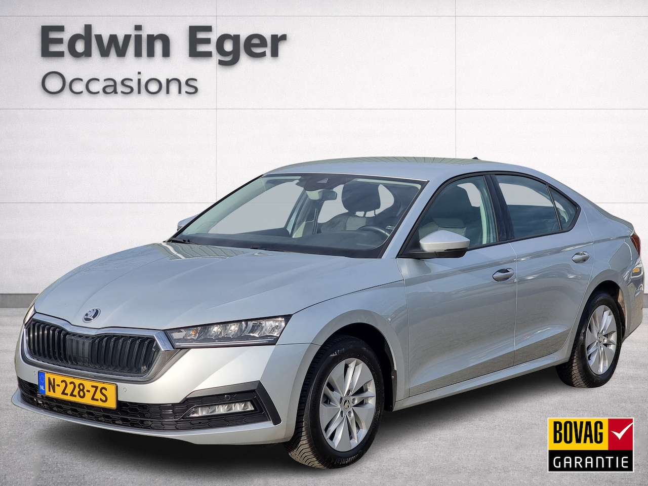 Skoda Octavia - 1.0 TSI Business Edition | Apple car play | Andriod Auto - AutoWereld.nl