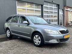 Skoda Octavia Combi - 1.4 TSI Greentech Elegance Business Line Airco Trekhaak Export prijs Apk 01-2027