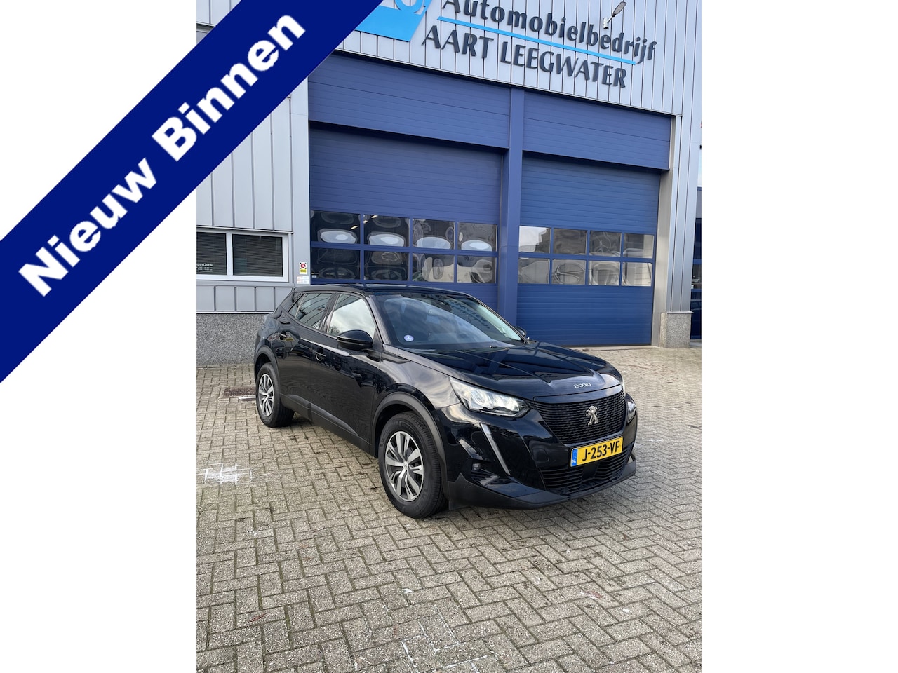 Peugeot 2008 - 1.2 PureTech Blue Lease Active 1.2 PureTech Blue Lease Active - AutoWereld.nl