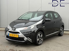 Toyota Aygo - 1.0 VVT-i x-play Luxury | Clima |Keyless | Uniek | Historie